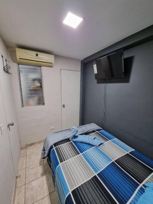 Acogedor Apt/Studio En La Ciudad De Santa Tecla Екстериор снимка